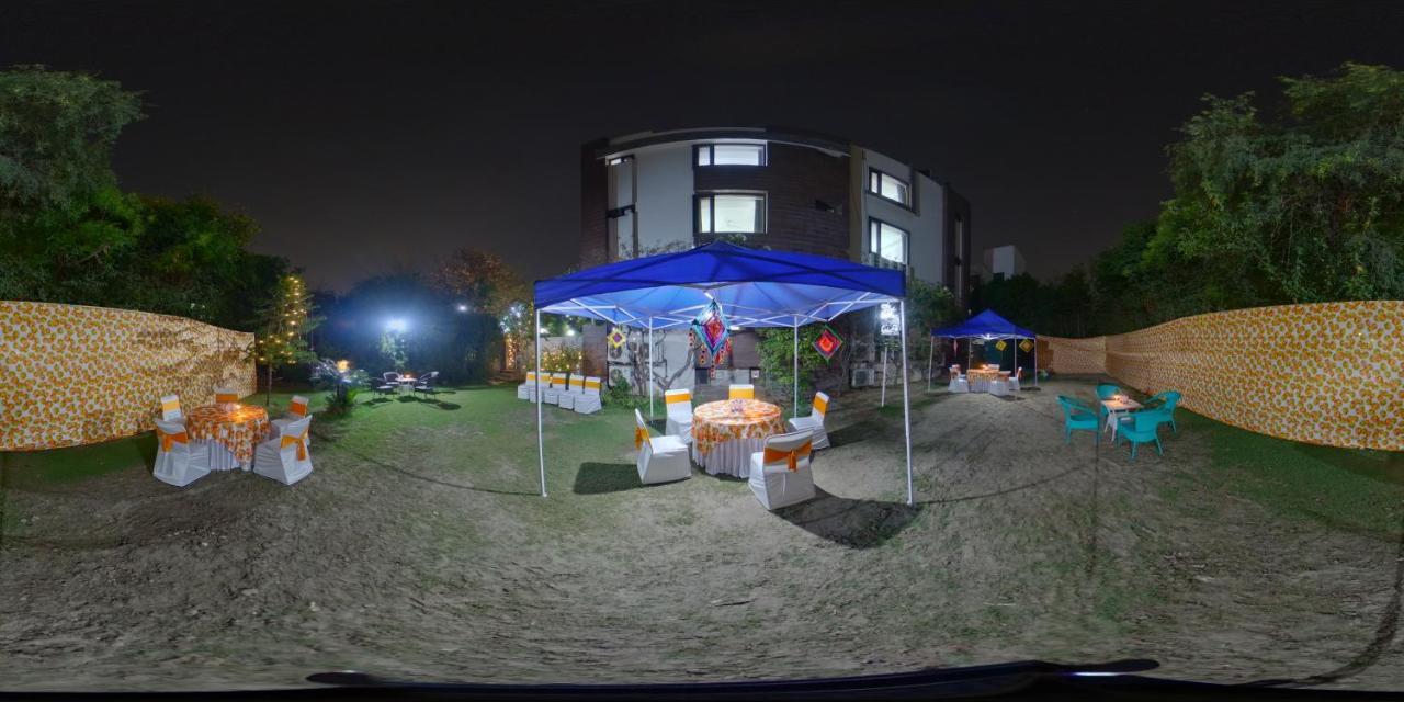 Dreamz Hospitality Gurgaon Hotel Ngoại thất bức ảnh