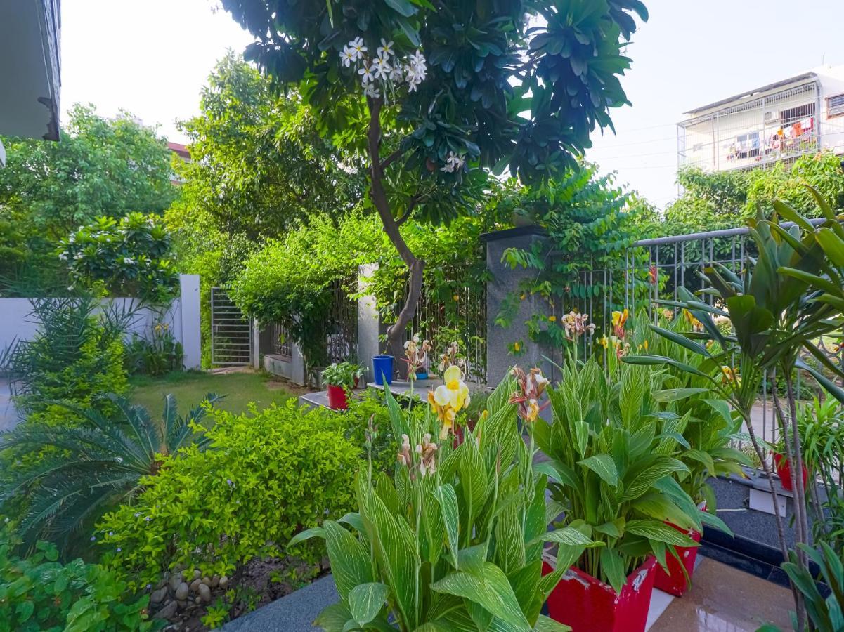 Dreamz Hospitality Gurgaon Hotel Ngoại thất bức ảnh