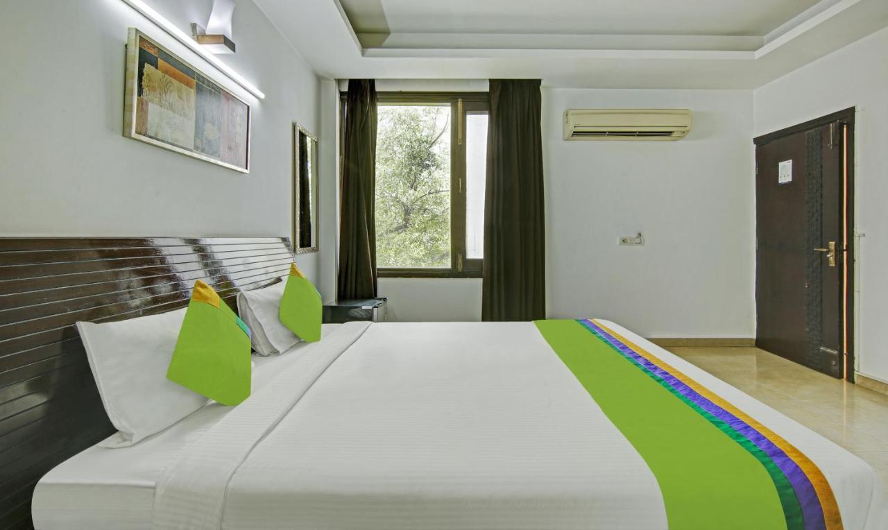 Dreamz Hospitality Gurgaon Hotel Ngoại thất bức ảnh