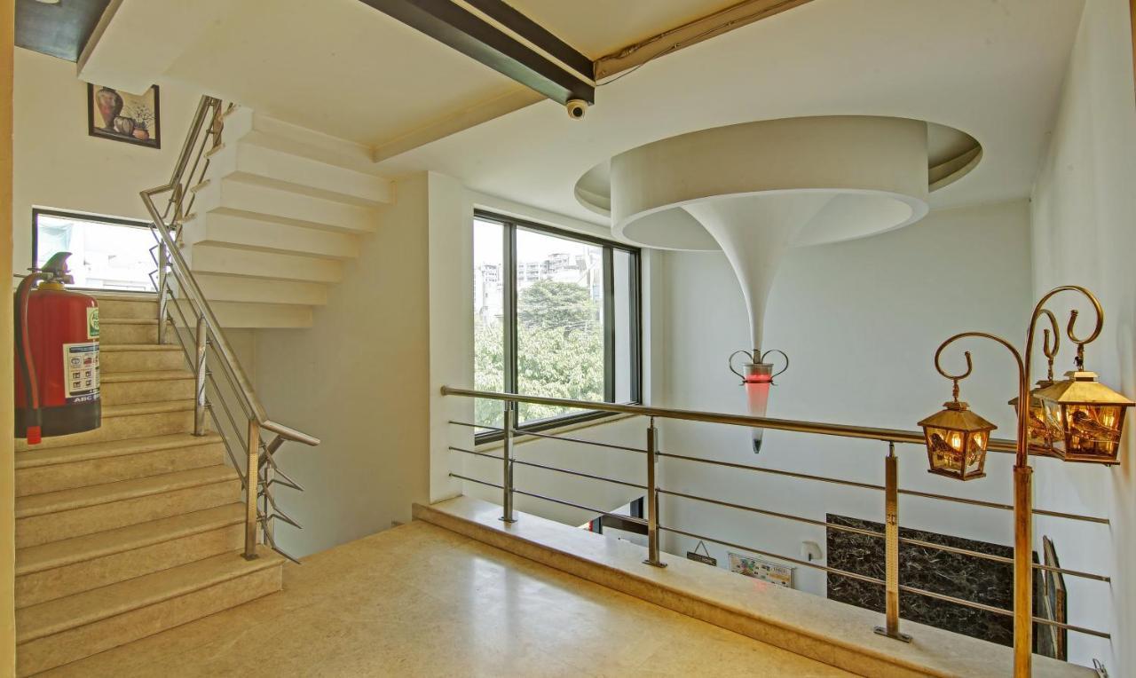 Dreamz Hospitality Gurgaon Hotel Ngoại thất bức ảnh