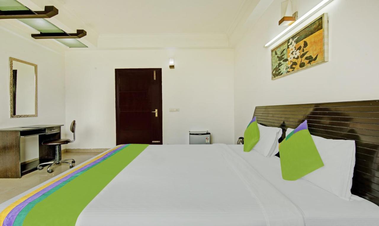 Dreamz Hospitality Gurgaon Hotel Ngoại thất bức ảnh