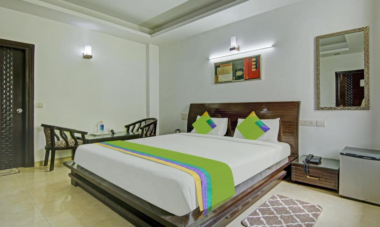 Dreamz Hospitality Gurgaon Hotel Ngoại thất bức ảnh